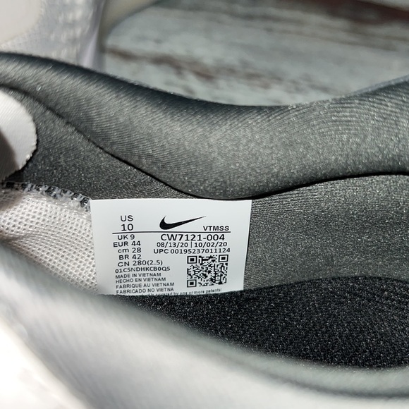 Nike  Men's React Miler 2 Platinum Tint/Dynamic Turquoise-White Size-10 - Picture 8 of 9